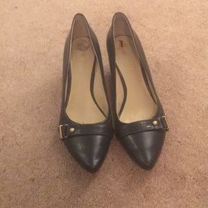 Nine West size 7 navy wedge